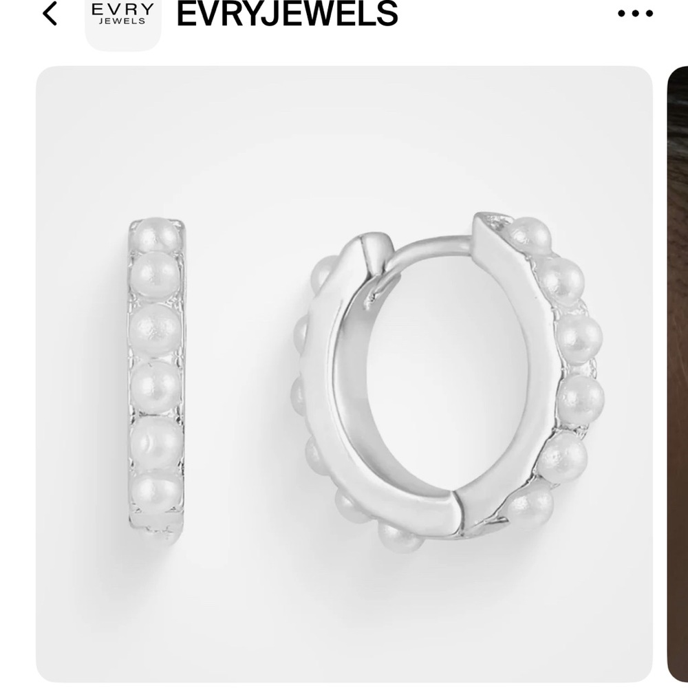 Evry Jewels Silver Pearl Earrings